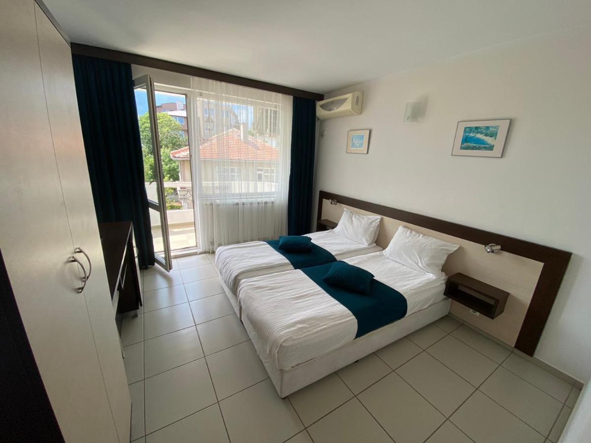 Lilia 2 Family Hotel Приморсько Екстер'єр фото